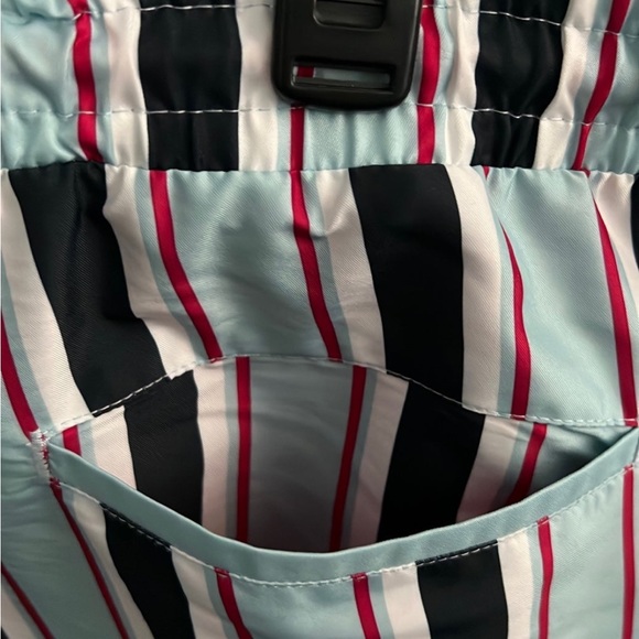 Like new 💙🤍 INC men’s XL swim trunks - Picture 9 of 12